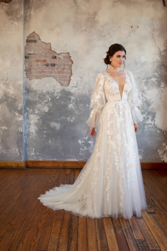 Essense of Australia SAYLOR #0 default (TL-PL) TULUM GOWN W PORCELAIN TULLE PLUNGE thumbnail