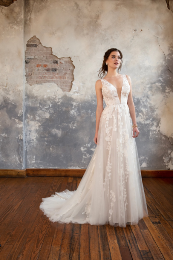 Essense of Australia SAYLOR #2 default (TL-PL) TULUM GOWN W PORCELAIN TULLE PLUNGE thumbnail